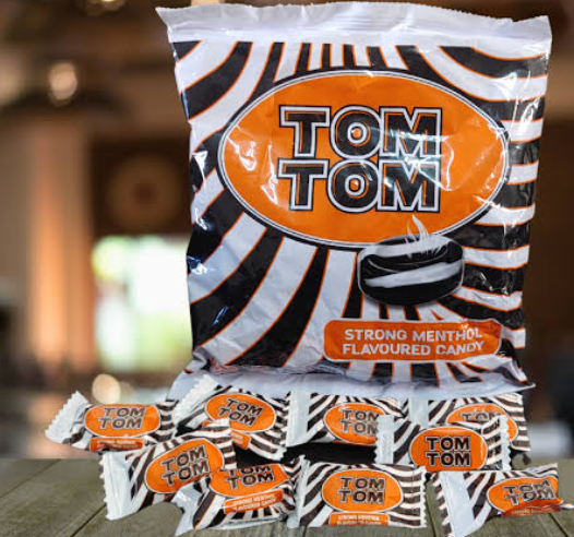 TOM TOM